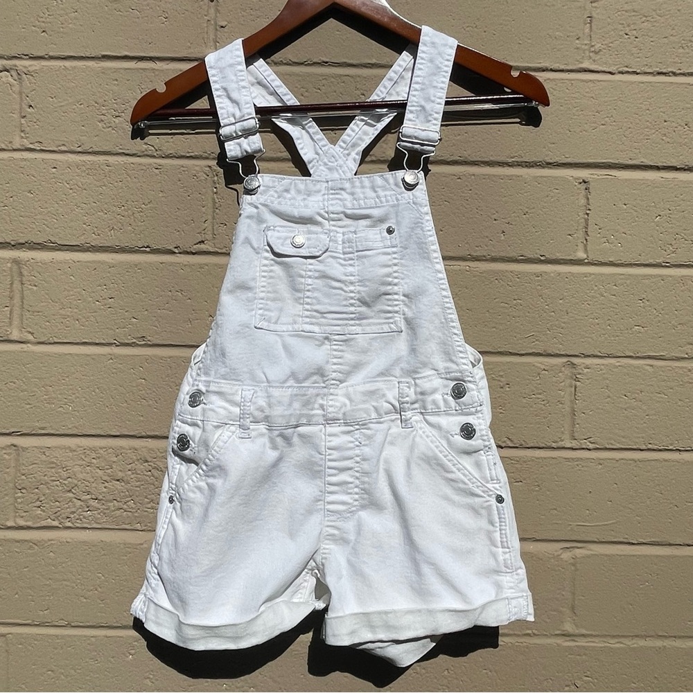 Medium girls 7/8 white Denim Overalls - Picture 1 of 7